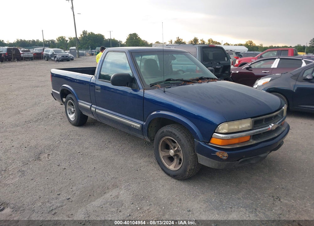 2001 CHEVROLET S-10 LS VIN: 1GCCS14561K146119