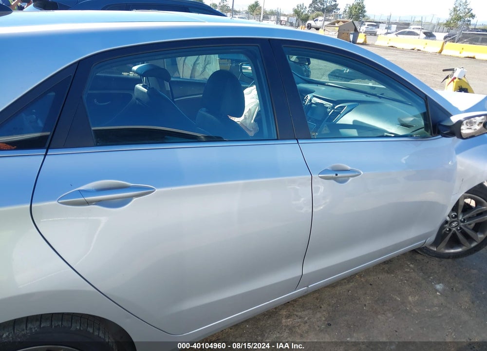2016 HYUNDAI ELANTRA GT VIN: KMHD35LH9GU317054
