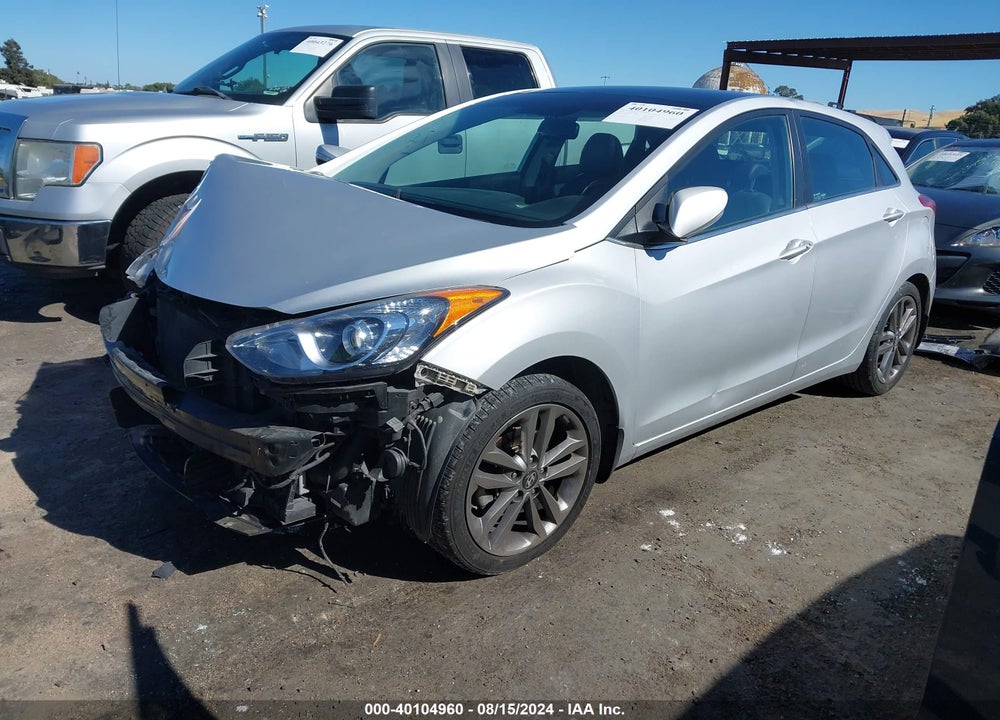 2016 HYUNDAI ELANTRA GT VIN: KMHD35LH9GU317054