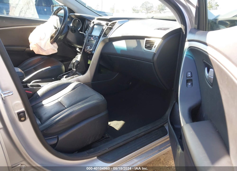 2016 HYUNDAI ELANTRA GT VIN: KMHD35LH9GU317054