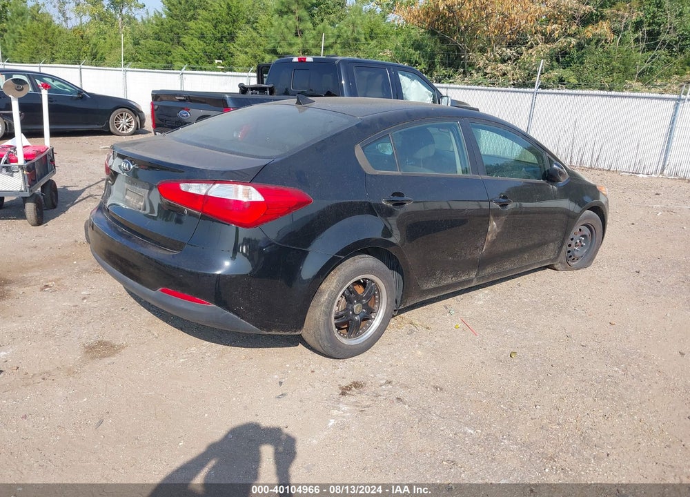 2015 KIA FORTE LX VIN: KNAFX4A68F5272952