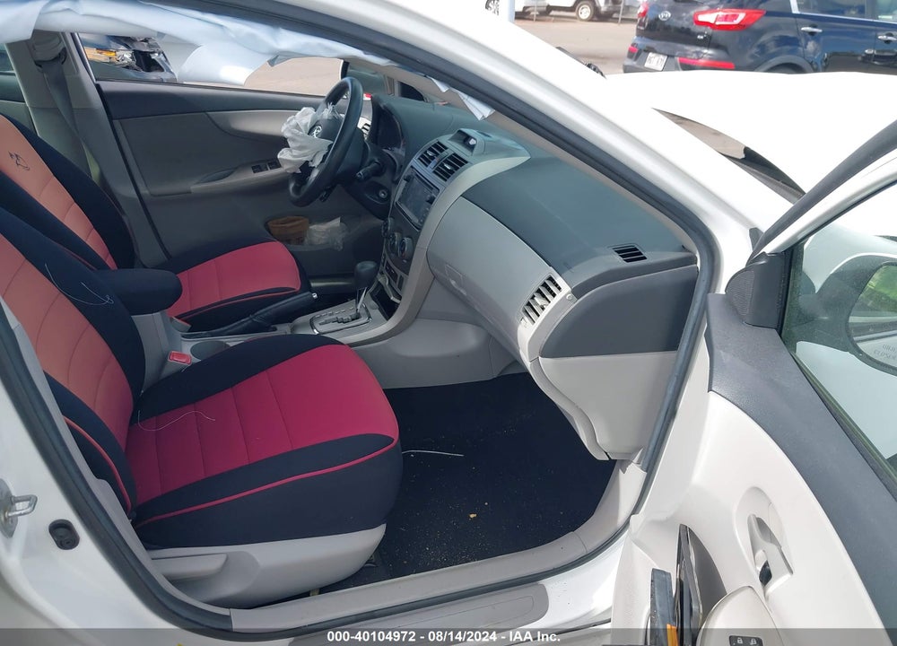 2013 TOYOTA COROLLA LE VIN: 2T1BU4EE4DC982202