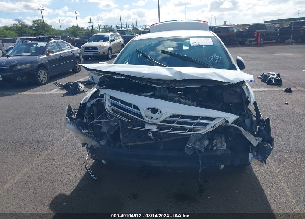 2013 TOYOTA COROLLA LE VIN: 2T1BU4EE4DC982202
