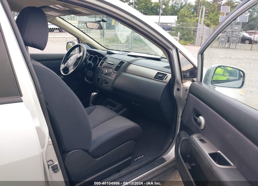 2009 NISSAN VERSA 1.8SL VIN: 3N1BC13E39L361139