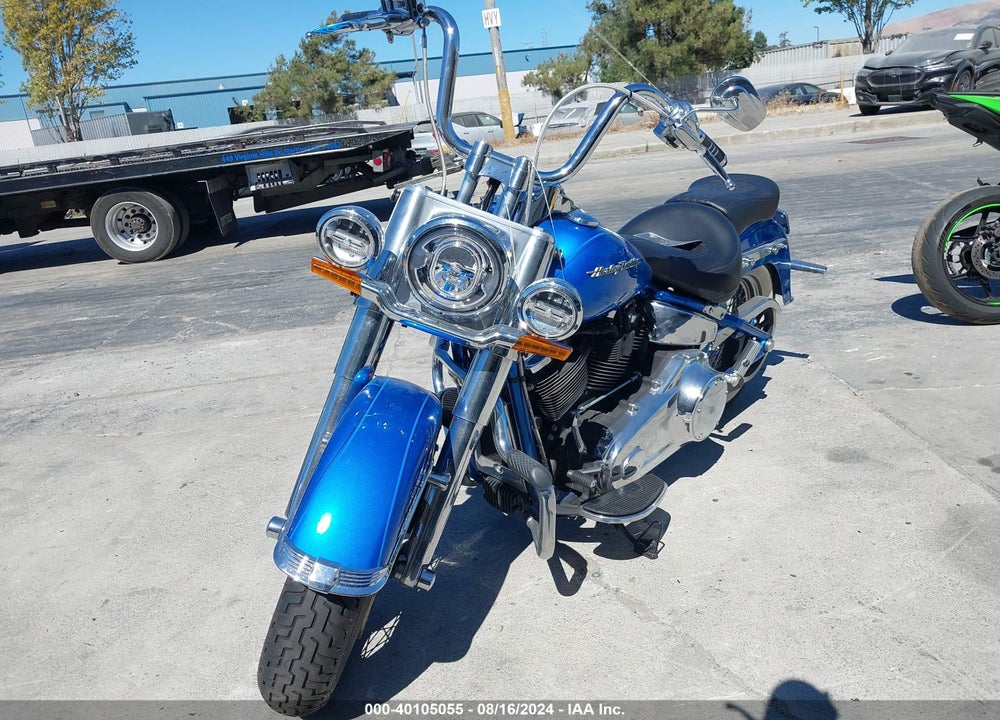 2018 HARLEY-DAVIDSON FLDE DELUXE VIN: 1HD1YCJ34JC041589