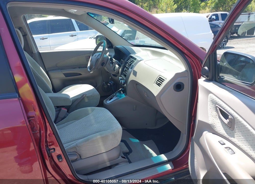 2005 HYUNDAI TUCSON GLS/LX VIN: KM8JN12D75U146290