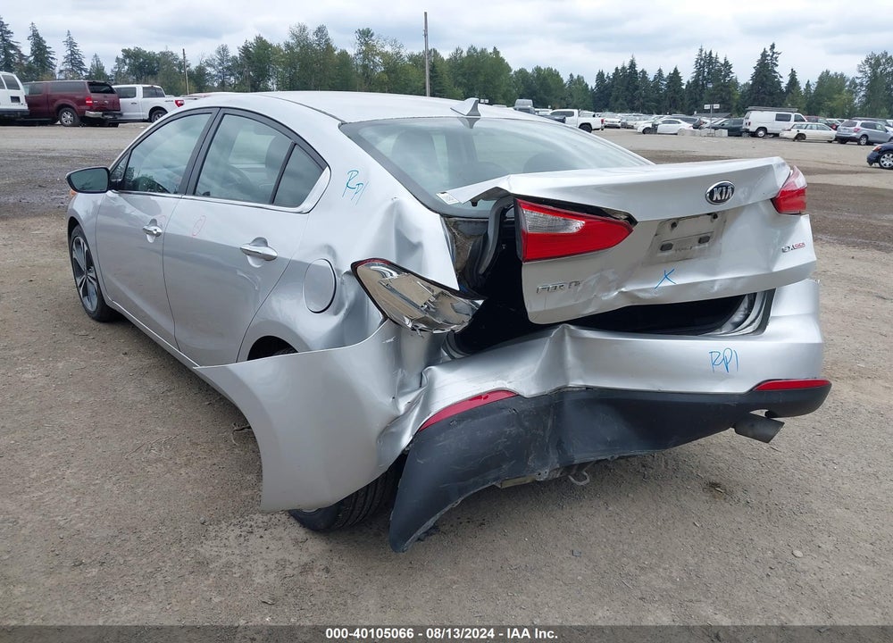 2015 KIA FORTE EX VIN: KNAFX4A88F5281801