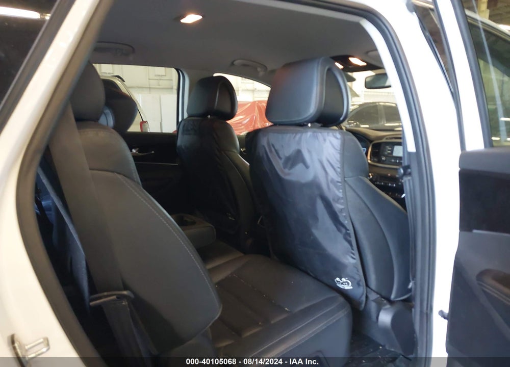 2016 KIA SORENTO 3.3L EX VIN: 5XYPHDA5XGG147875