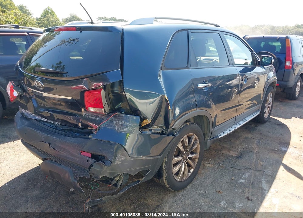 2011 KIA SORENTO LX V6 VIN: 5XYKT4A2XBG164179