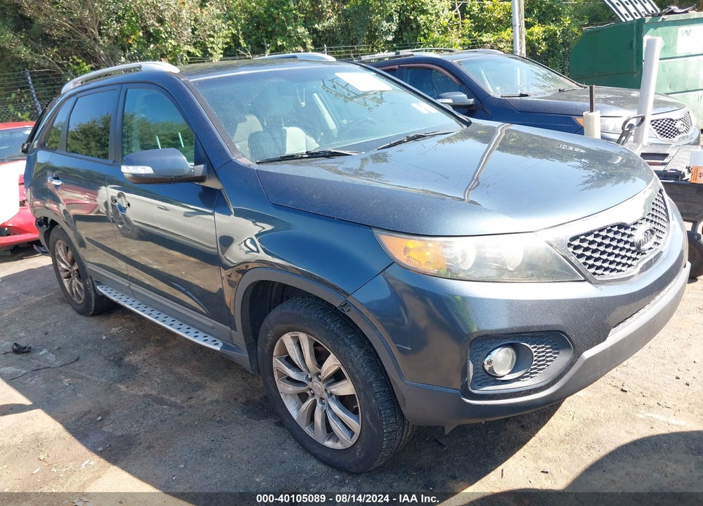 2011 KIA SORENTO LX V6 VIN: 5XYKT4A2XBG164179