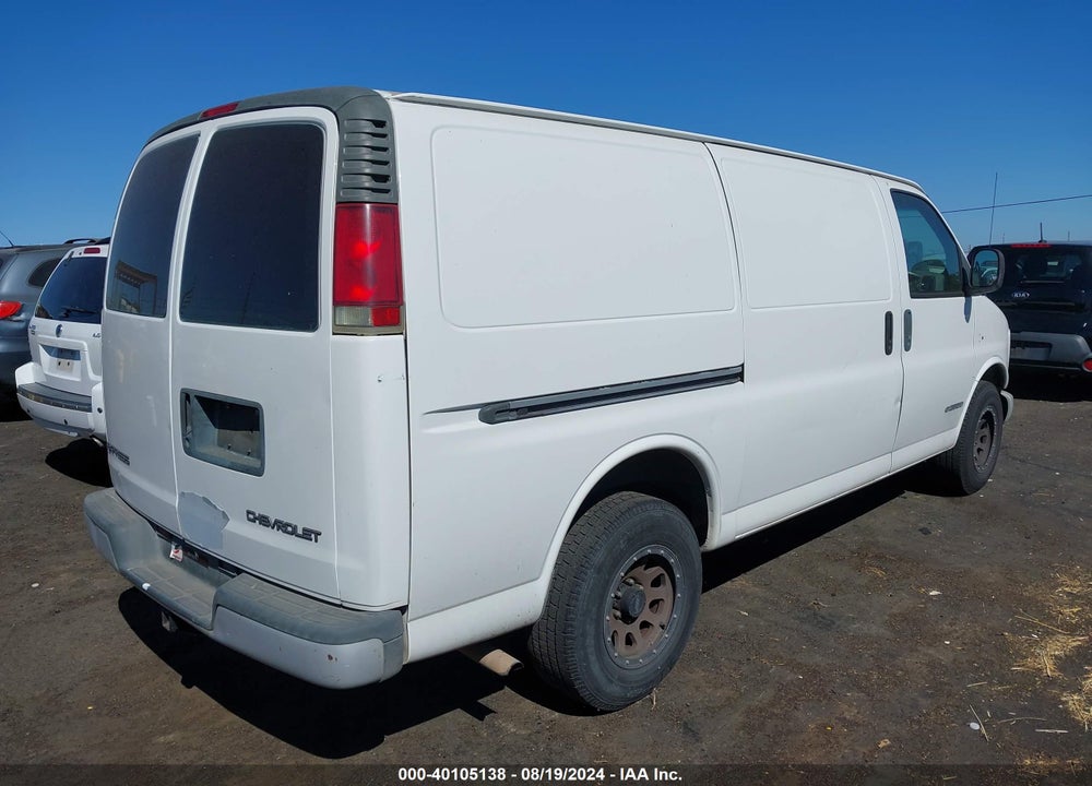 2001 CHEVROLET EXPRESS VIN: 1GCFG25M811215506