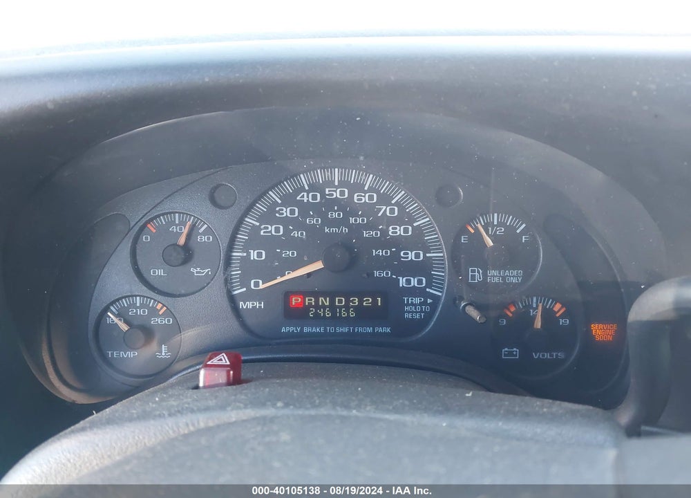2001 CHEVROLET EXPRESS VIN: 1GCFG25M811215506