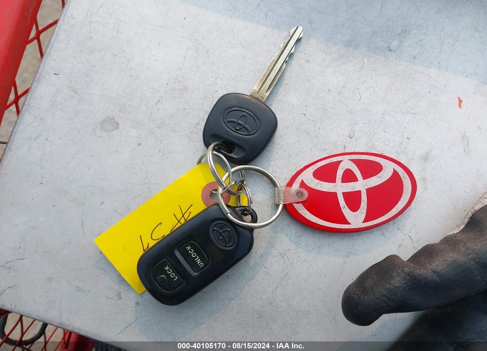 2006 TOYOTA COROLLA LE VIN: 2T1BR30E36C605611