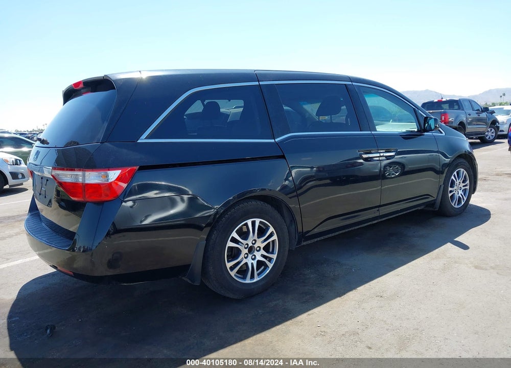 2011 HONDA ODYSSEY EX-L VIN: 5FNRL5H60BB080845