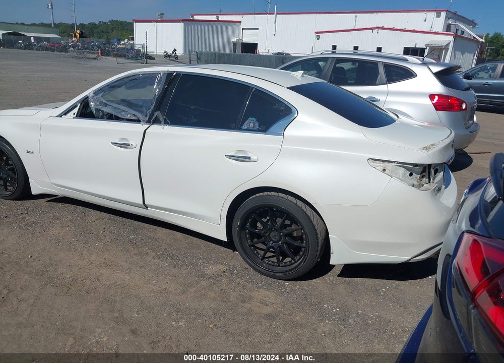 2018 INFINITI Q50 3.0T LUXE VIN: JN1EV7AR7JM610617