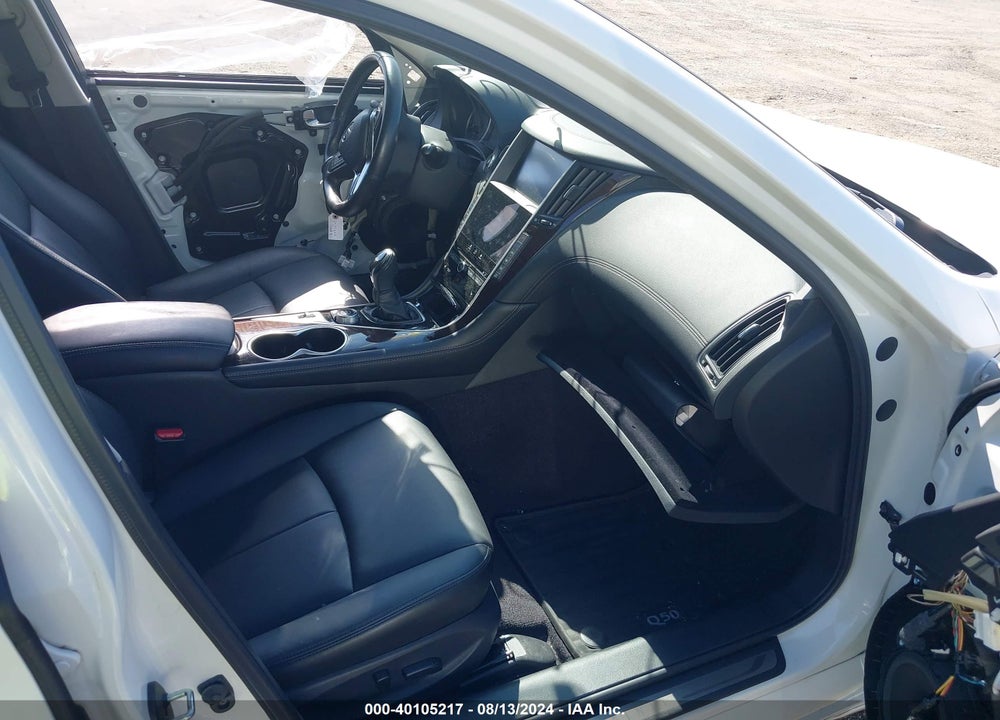 2018 INFINITI Q50 3.0T LUXE VIN: JN1EV7AR7JM610617