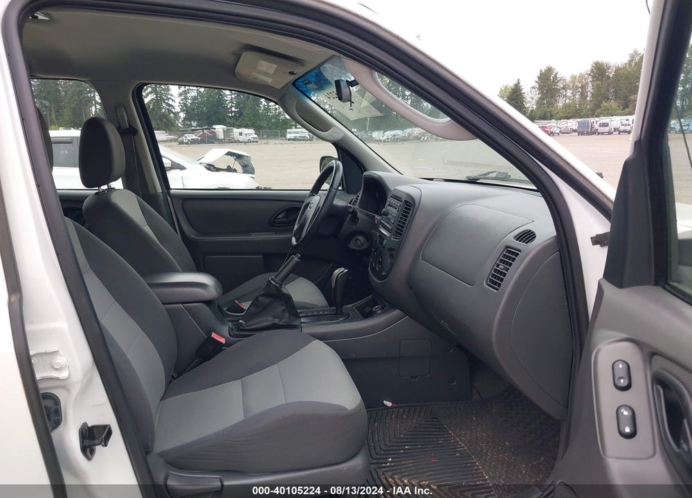 2006 FORD ESCAPE XLS/XLS MANUAL VIN: 1FMYU92Z56KC86542