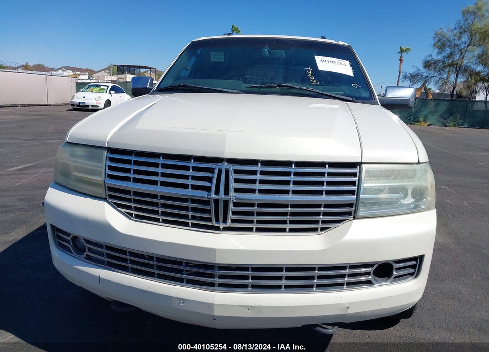 2007 LINCOLN NAVIGATOR ULTIMATE VIN: 5LMFU27527LJ21562