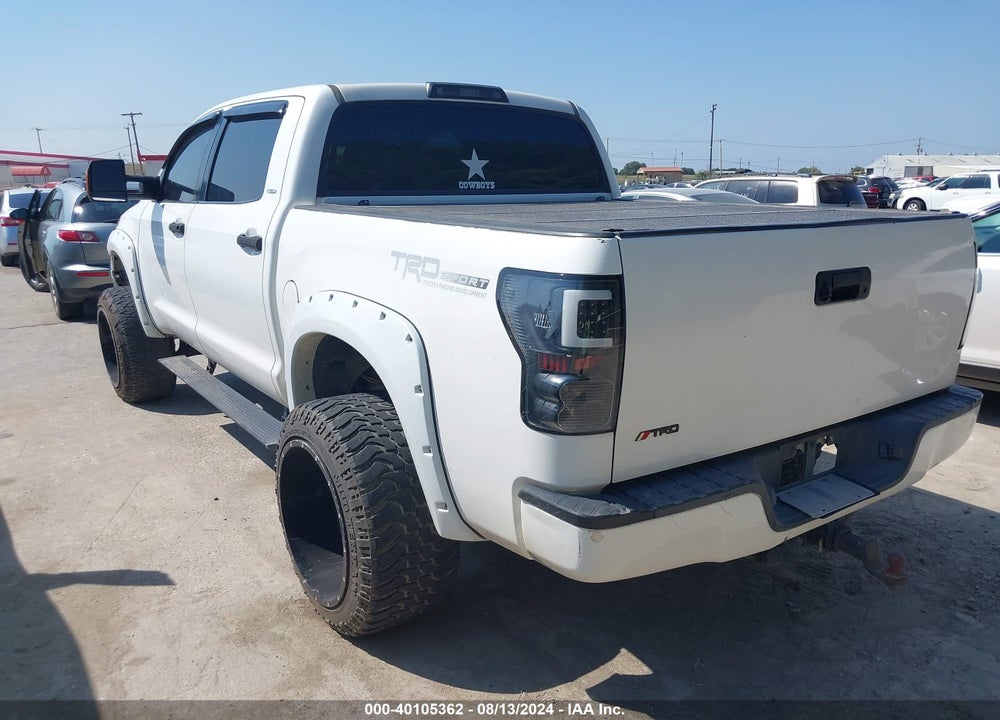 2010 TOYOTA TUNDRA GRADE 5.7L V8 VIN: 5TFEY5F13AX090958