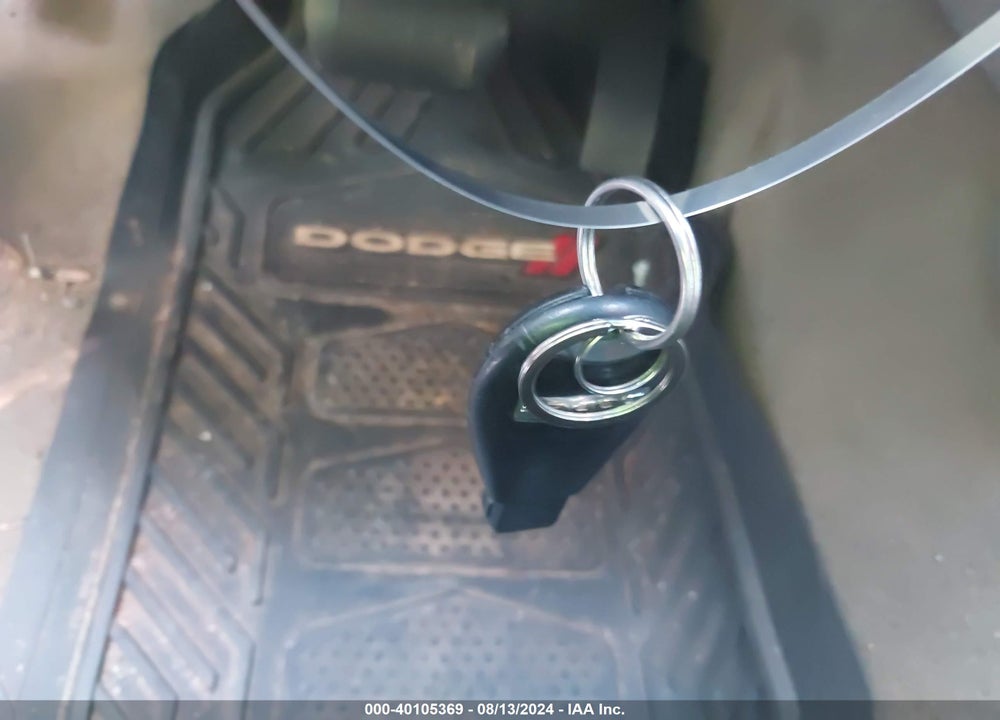 2011 DODGE DURANGO VIN: 1D4RD2GG5BC717010