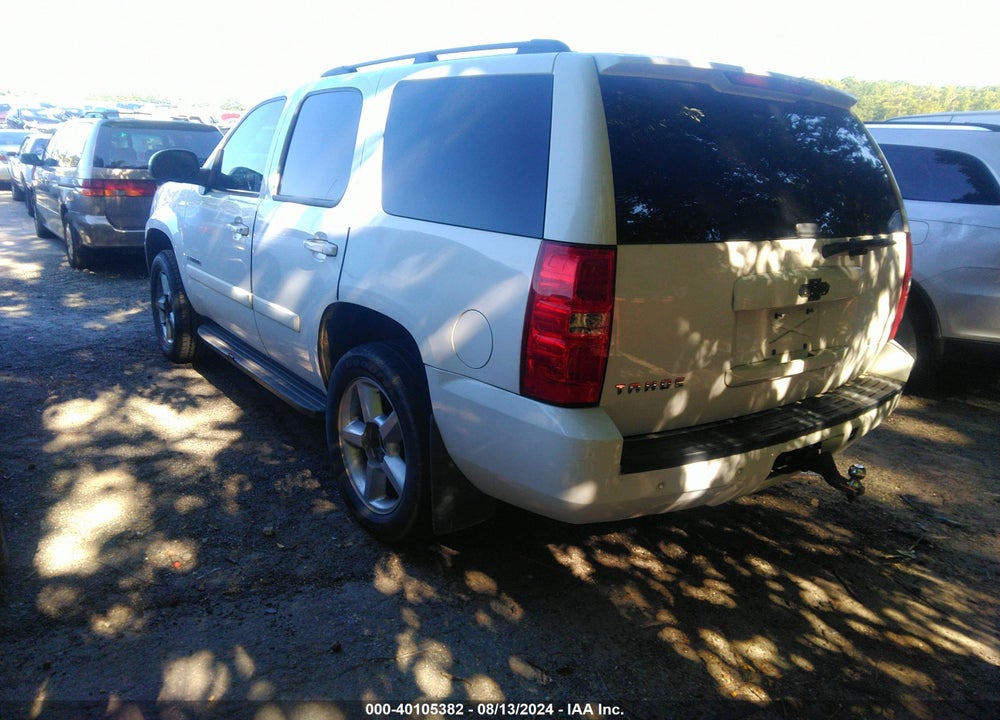 2008 CHEVROLET TAHOE LT VIN: 1GNFC13J18R161175