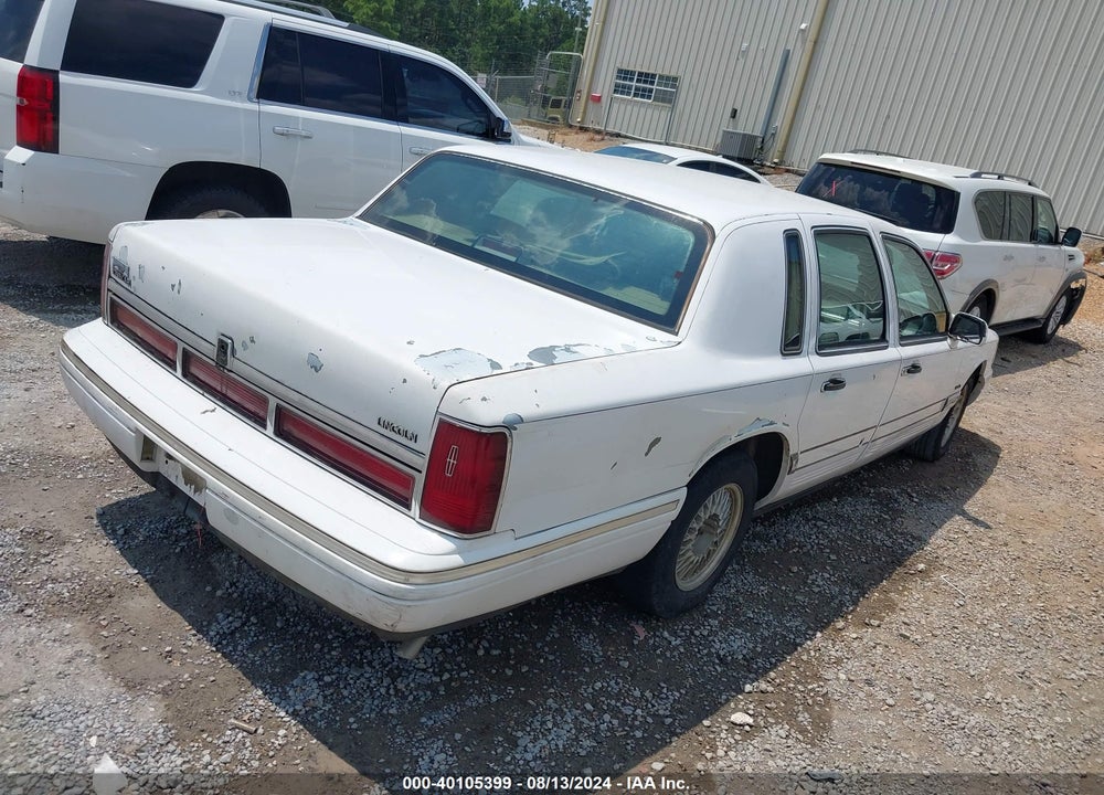 1997 LINCOLN TOWN CAR EXECUTIVE VIN: 1LNLM81W8VY654624