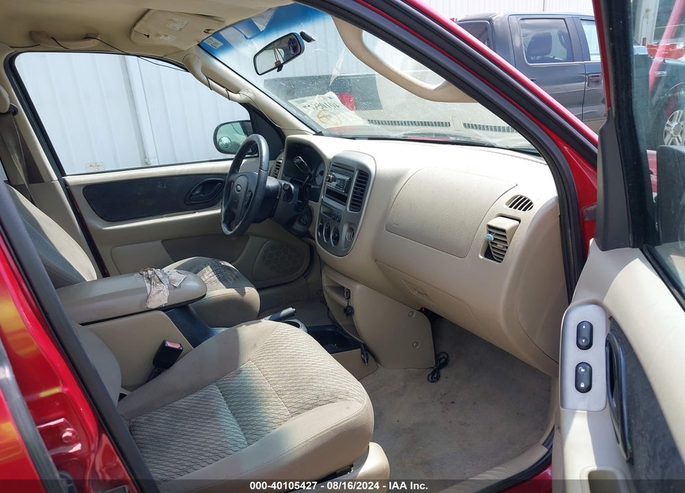2004 FORD ESCAPE XLT VIN: 1FMYU03104KA23909