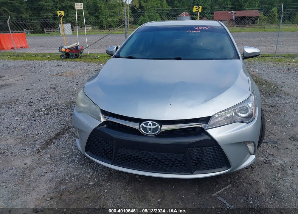 2015 TOYOTA CAMRY SE VIN: 4T1BF1FK8FU915567