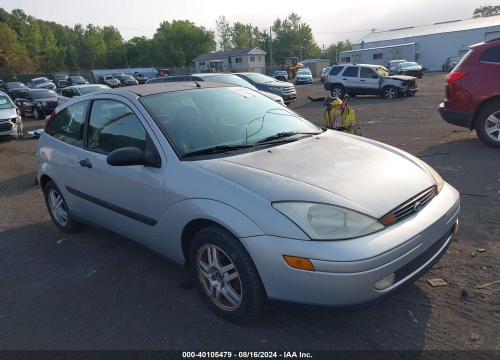 2000 FORD FOCUS ZX3 VIN: 3FAFP313XYR187166