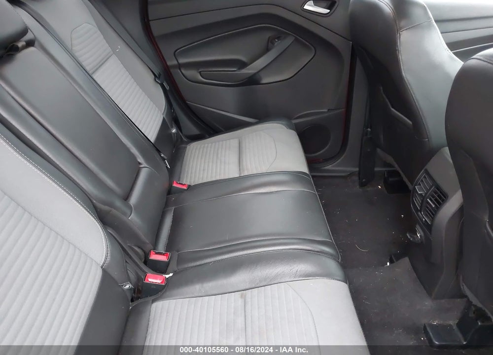 2017 FORD ESCAPE SE VIN: 1FMCU0GD8HUC08945