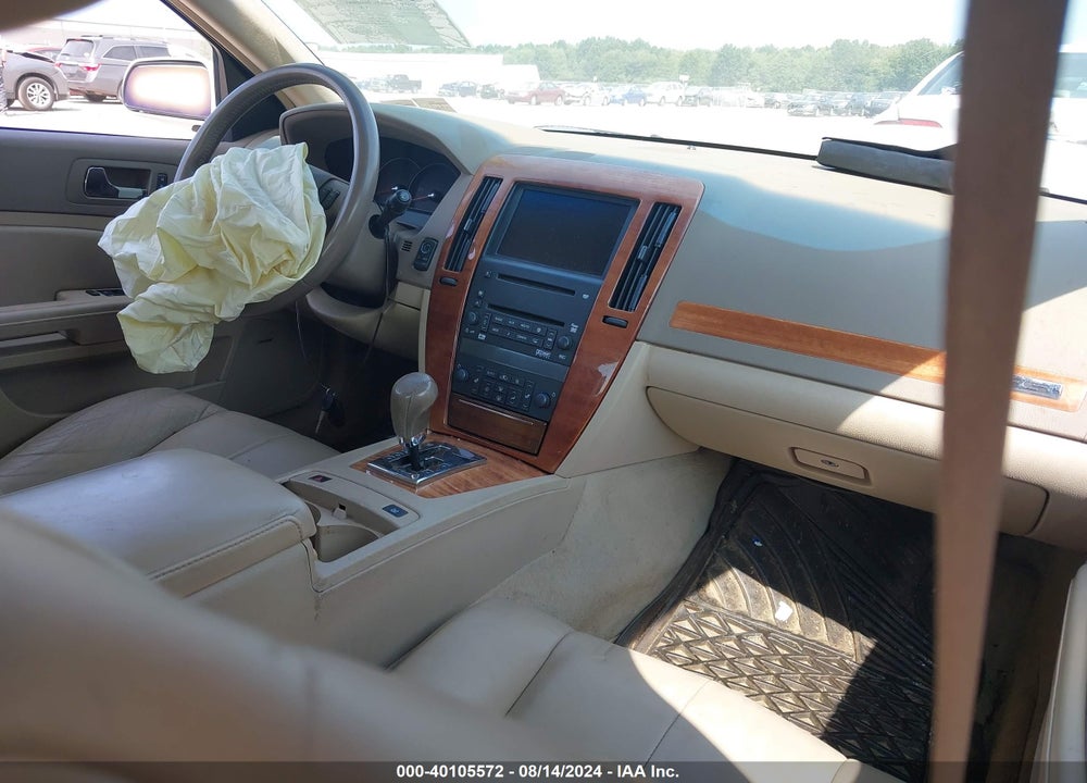 2006 CADILLAC STS VIN: 1G6DW677060111777