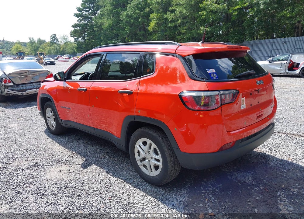 2018 JEEP COMPASS SPORT FWD VIN: 3C4NJCAB2JT105423