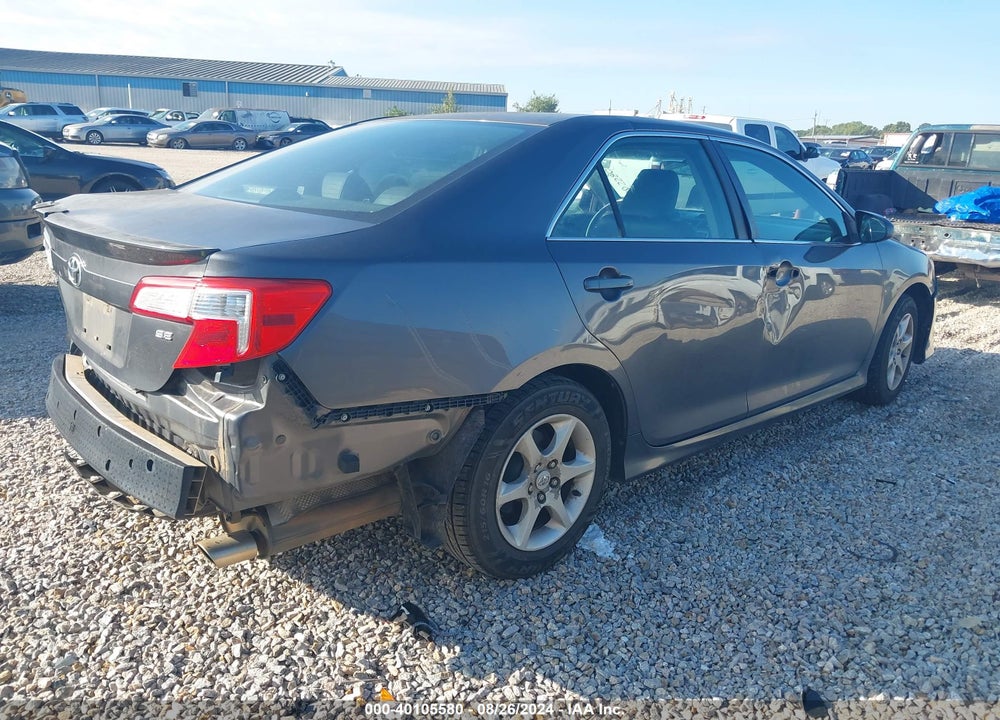 2013 TOYOTA CAMRY SE VIN: 4T1BF1FK2DU646821