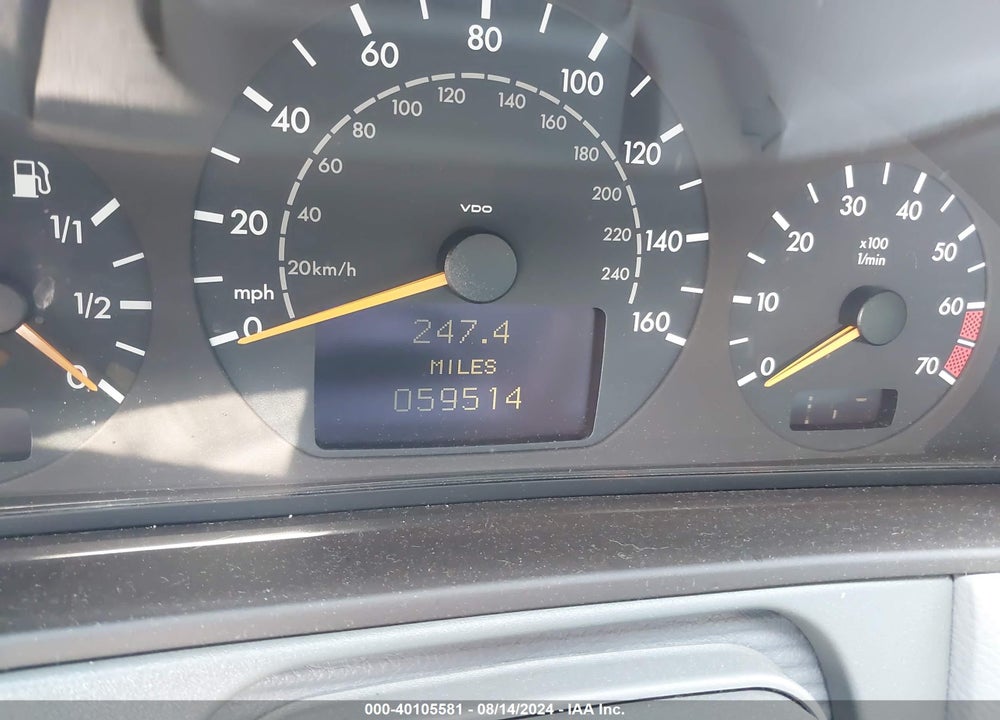 2000 MERCEDES-BENZ E 430 4M VIN: WDBJF83JXYX030940