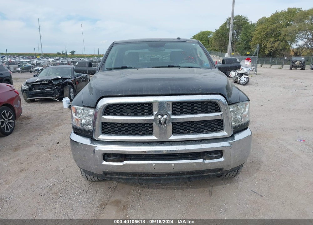 2018 RAM 3500 TRADESMAN  4X4 6'4 BOX VIN: 3C63R3CJ1JG285532