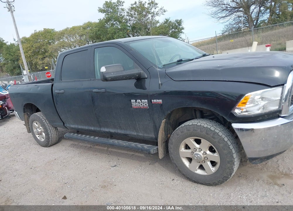2018 RAM 3500 TRADESMAN  4X4 6'4 BOX VIN: 3C63R3CJ1JG285532
