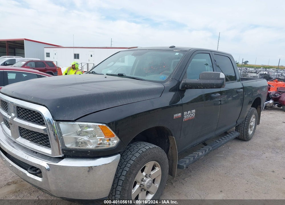 2018 RAM 3500 TRADESMAN  4X4 6'4 BOX VIN: 3C63R3CJ1JG285532