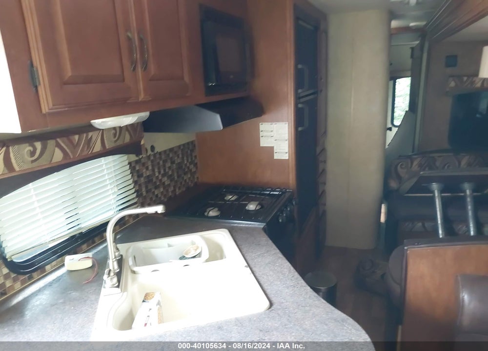 2014 FOREST RIVER VCRO VIN: 4X4TVCF21E5103022