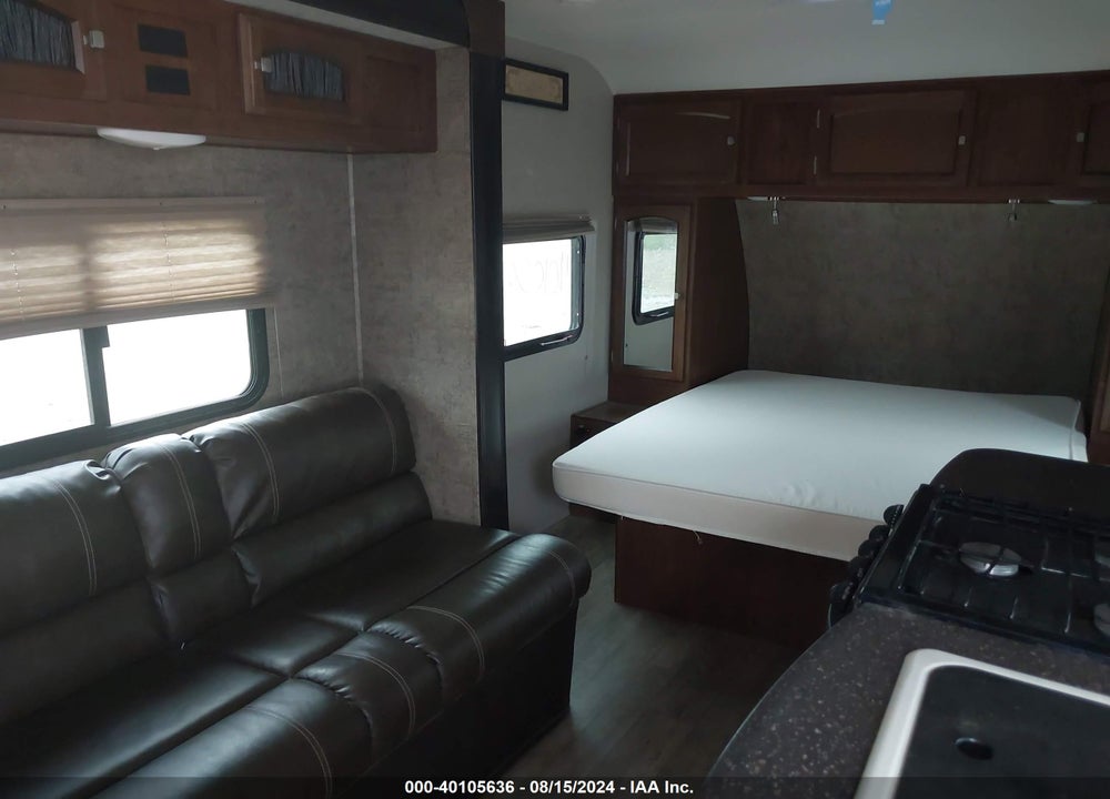 2017 COACHMEN FREEDOM VIN: 5ZT2FEHB6HL001544