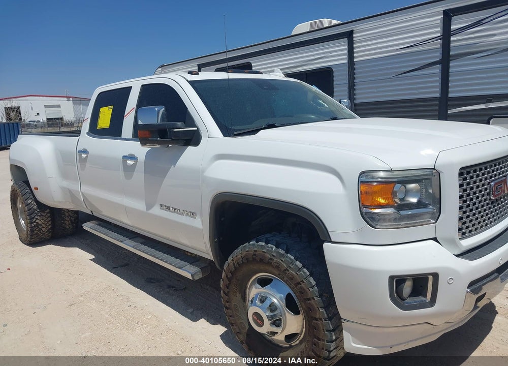 2015 GMC SIERRA 3500HD DENALI VIN: 1GT424EGXFF563541