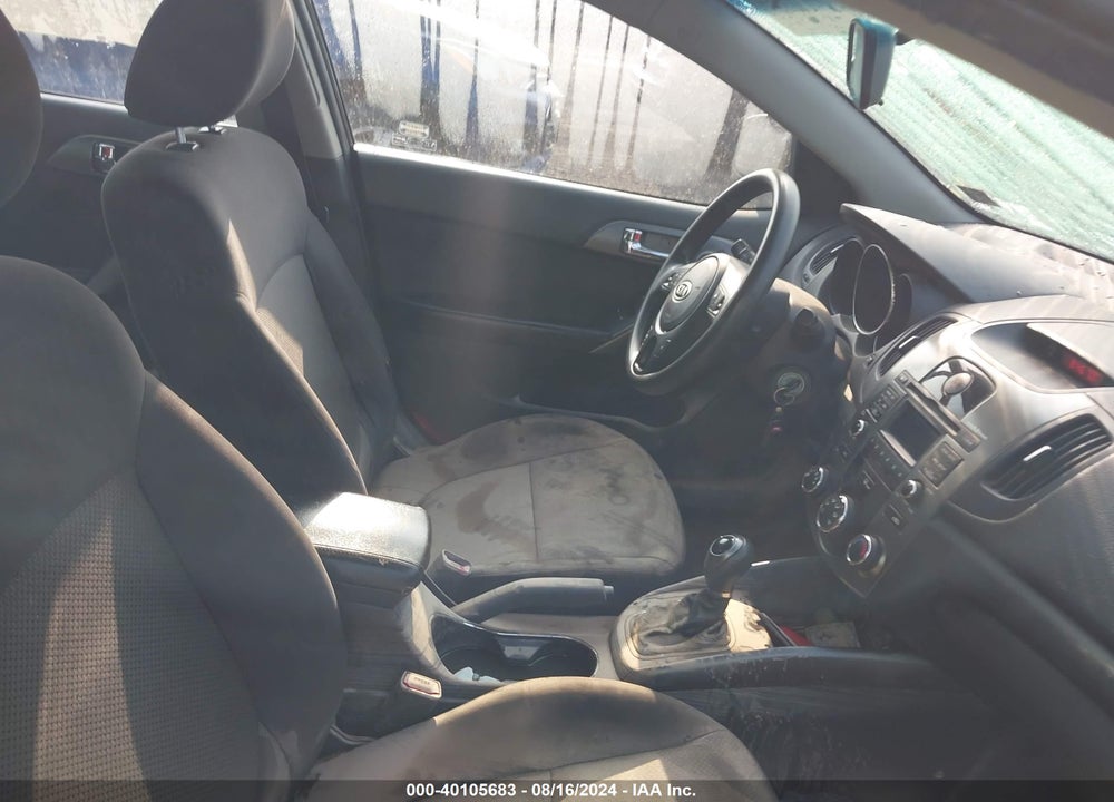 2013 KIA FORTE EX VIN: KNAFU4A25D5720292