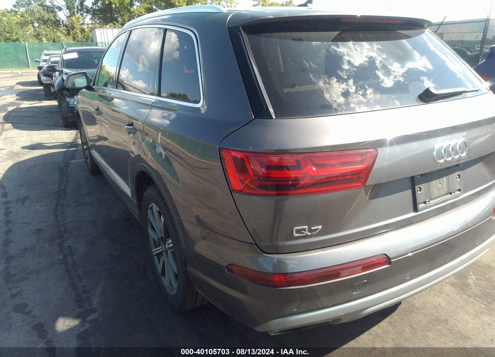 2019 AUDI Q7 45 PREMIUM VIN: WA1LHAF7XKD026112