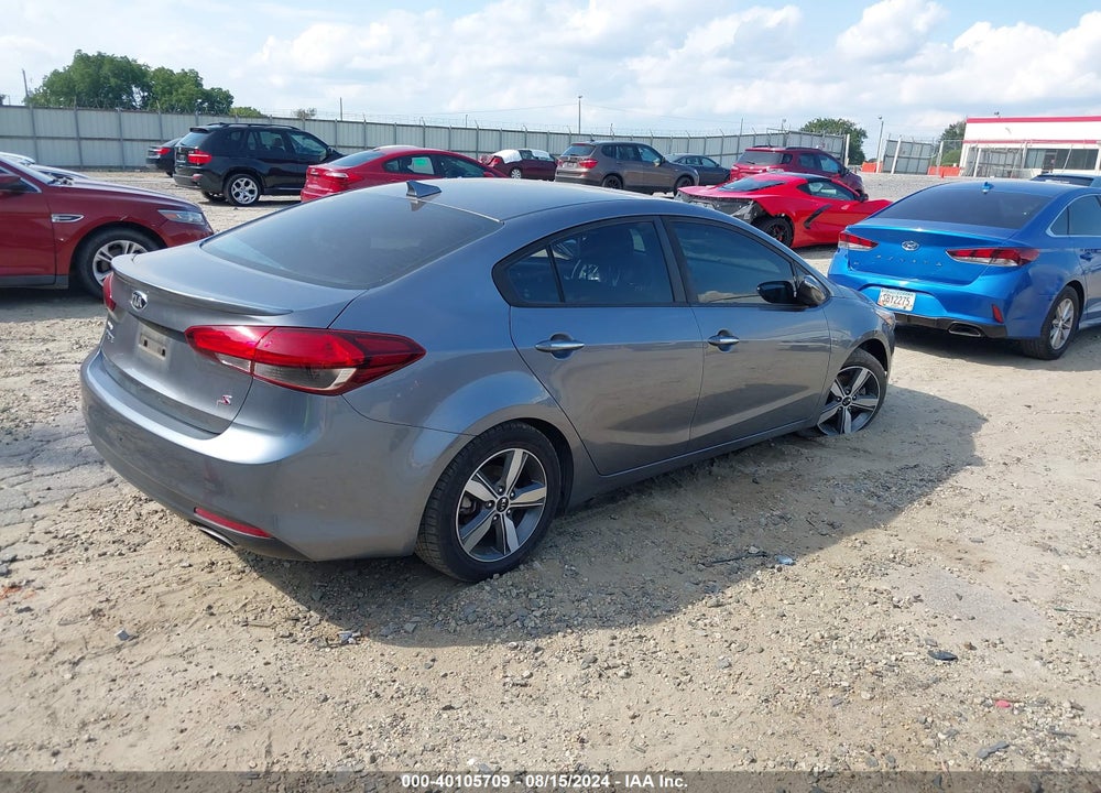 2018 KIA FORTE S VIN: 3KPFL4A73JE267291