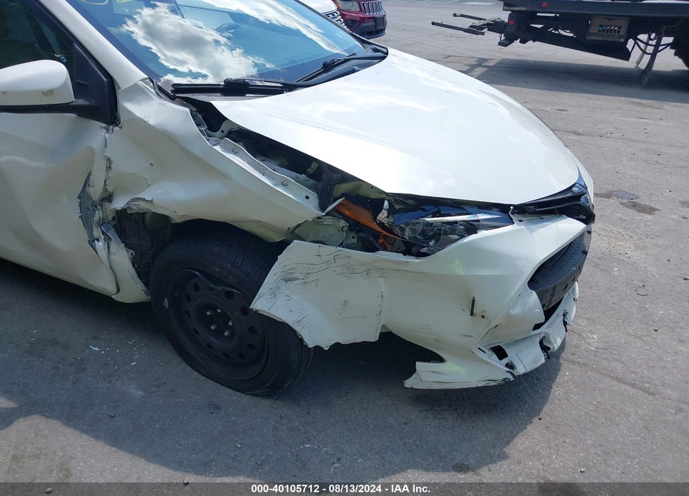 2017 TOYOTA COROLLA LE VIN: 5YFBURHE9HP720223