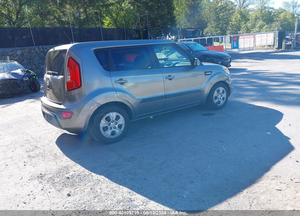 2013 KIA SOUL VIN: KNDJT2A5XD7493832