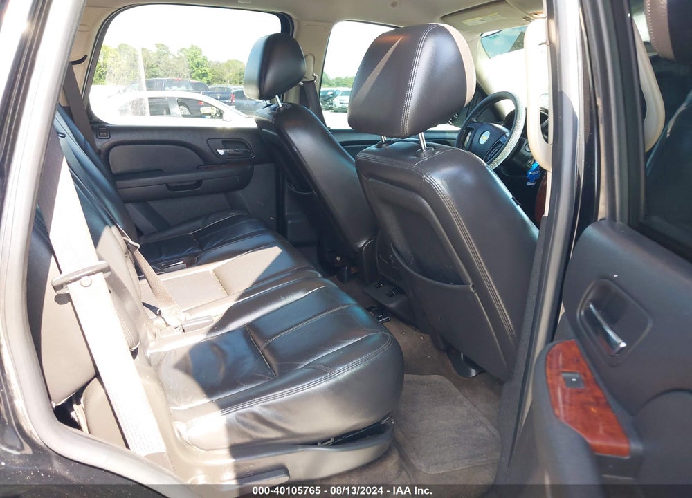 2010 CHEVROLET TAHOE LT VIN: 1GNMCBE32AR246690