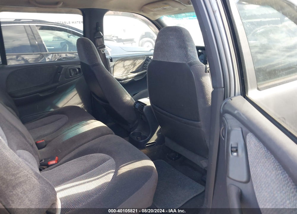 2000 DODGE DURANGO VIN: 1B4HS28N5YF214481