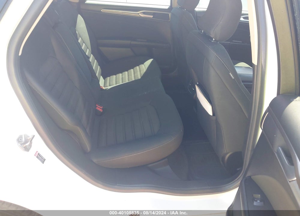 2017 FORD FUSION SE VIN: 3FA6P0HD0HR251289