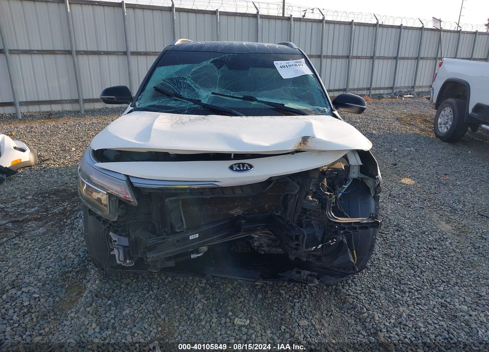 2021 KIA SELTOS S VIN: KNDEU2AA1M7125633