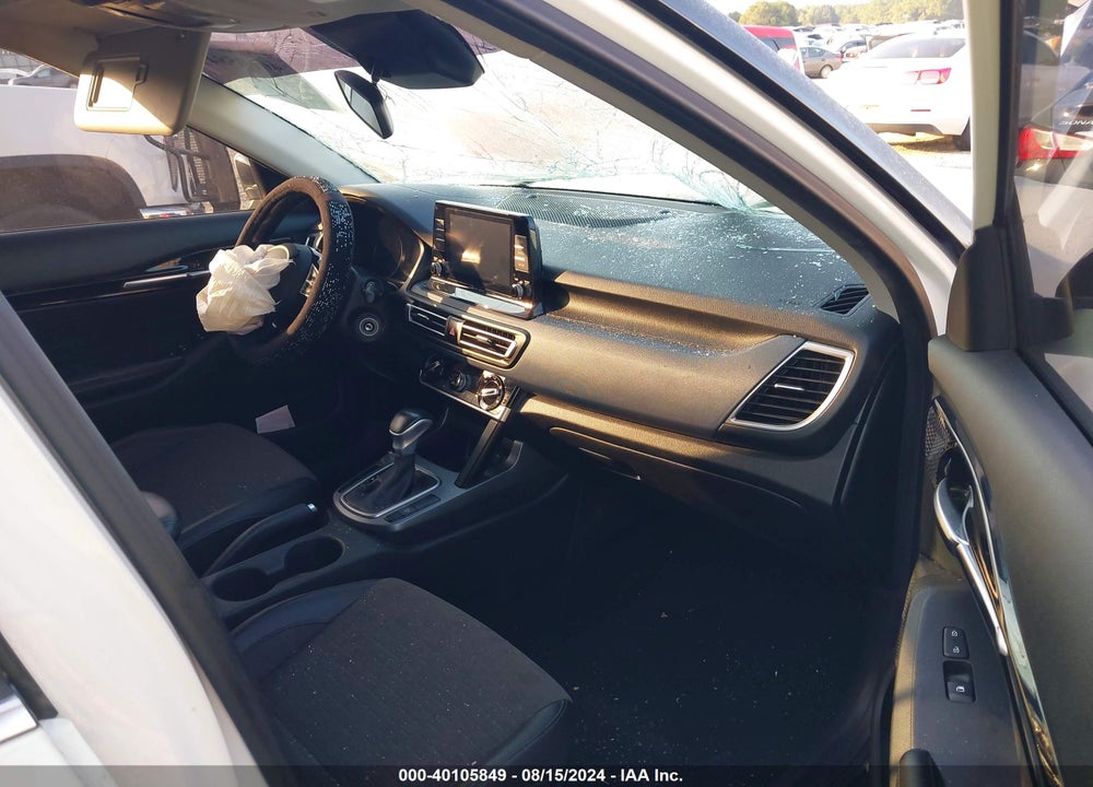 2021 KIA SELTOS S VIN: KNDEU2AA1M7125633